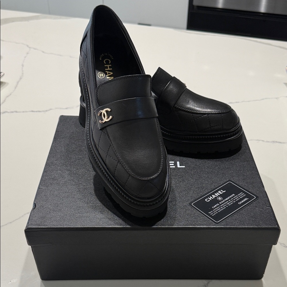 CHANEL Black Leather Slip-On Loafers LOOK  LIKE ORIGINALS